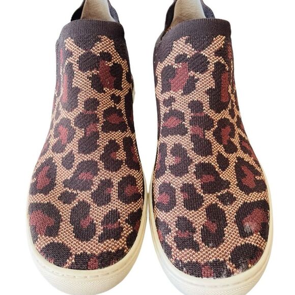 ROTHY'S Chelsea Wildcat Leopard Print Slip on Ankle Bootie Size 7.5 - Picture 1 of 8